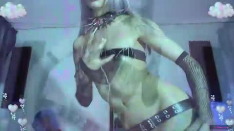 Snapshot of gothicute chatting on 06-22-26, 05:26 online show from 06-22-26, 05:26