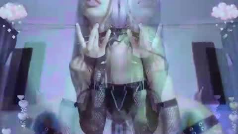 Snapshot of gothicute chatting on 07-14-26, 06:18 online show from 07-14-26, 06:18