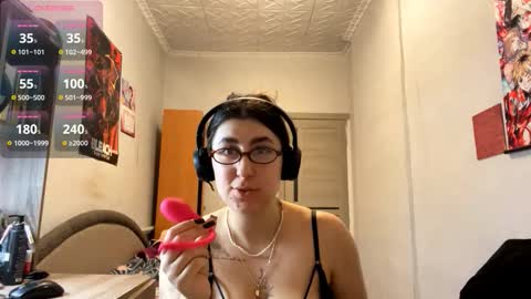 Mamma Mia online show from 03-19-26, 05:50