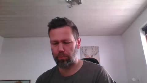 Snapshot of gottalop chatting on 02-08-26, 08:29 gottalop online show from 02-08-26, 08:29