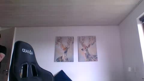 Snapshot of gottalop chatting on 03-10-26, 10:20 gottalop online show from 03-10-26, 10:20