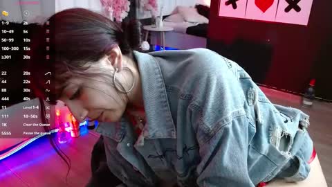 Meredith Alessandra online show from 11-11-25, 04:56