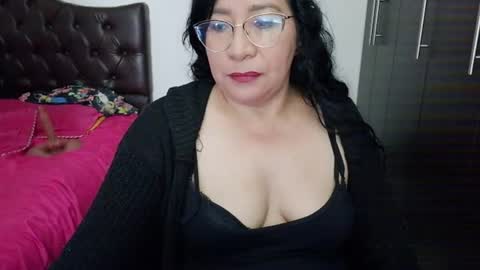 Snapshot of grace_mature_milf chatting on 06-22-26, 11:24 grace_mature_milf online show from 06-22-26, 11:24
