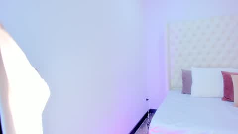 Grace Cartier online show from 12-22-24, 05:45