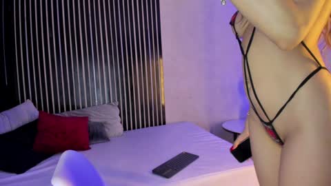 Grace Cartier online show from 12-24-24, 04:08