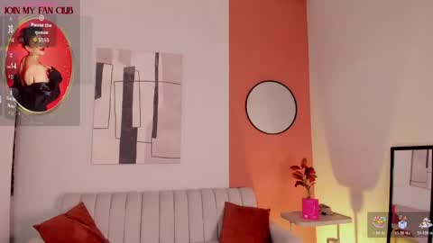 Snapshot of graceelizabeth_ chatting on 04-28-26, 08:36 Zuly online show from 04-28-26, 08:36
