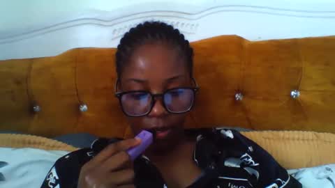 graceessy online show from 11-28-25, 11:02