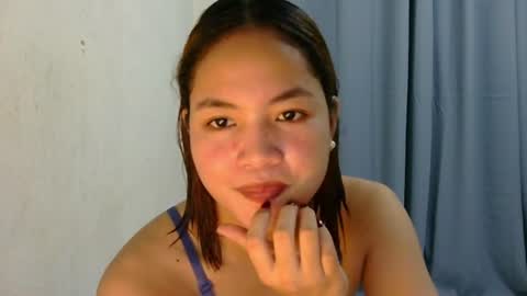 Snapshot of gracia_belle chatting on 06-28-26, 12:27 belle online show from 06-28-26, 12:27