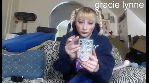 gracielynne1989 online show from 05-20-26, 07:09
