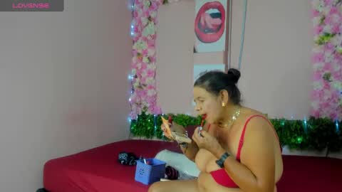 Mi Name is violeta  online show from 02-02-25, 02:48