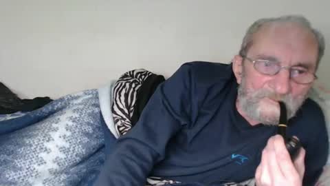 Mark online show from 12-17-25, 06:58