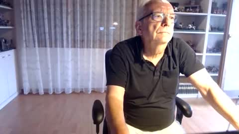grandpach online show from 09-21-25, 06:37