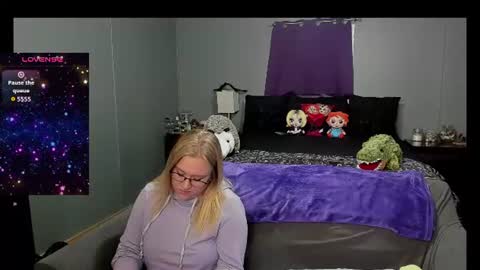 Snapshot of graniteaura chatting on 07-18-26, 01:10 graniteaura online show from 07-18-26, 01:10