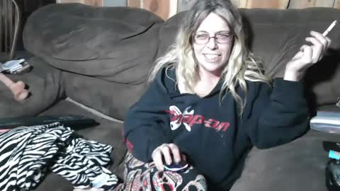 Granny Low online show from 12-21-24, 10:30