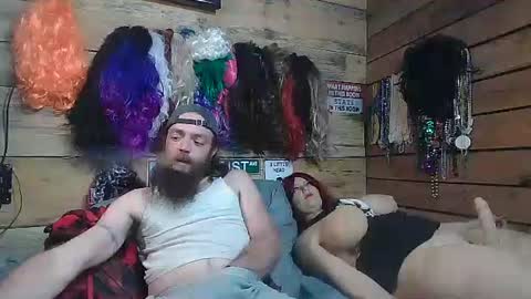 Snapshot of grannypounder chatting on 01-17-25, 11:06 grannypounder online show from 01-17-25, 11:06