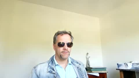 grattitude online show from 11-23-25, 10:31