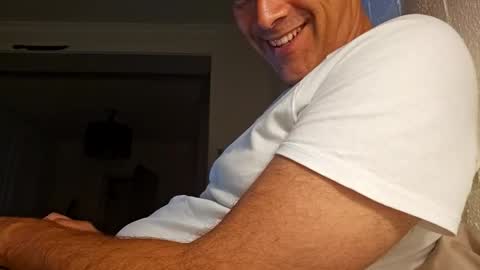 Snapshot of grattitude chatting on 03-18-26, 12:08 grattitude online show from 03-18-26, 12:08