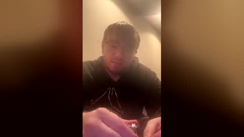 Snapshot of gravewalker22 chatting on 03-04-26, 03:12 gravewalker22 online show from 03-04-26, 03:12