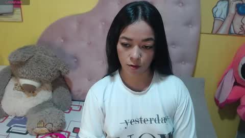 Sophie Gray online show from 05-20-26, 02:29