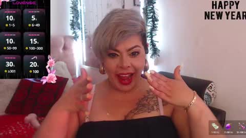 Snapshot of grecia_horny chatting on 01-02-25, 02:13 Grecia online show from 01-02-25, 02:13