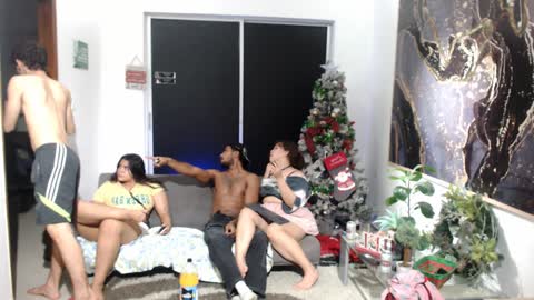 grecia_millercol online show from 12-17-24, 03:28