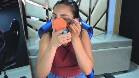 Snapshot of grecia_soler_a chatting on 05-12-26, 12:35 Grecia online show from 05-12-26, 12:35