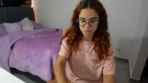 GreciaRuiz online show from 02-26-25, 07:27