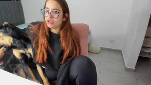 GreciaRuiz online show from 09-14-25, 01:38