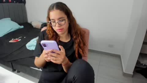 GreciaRuiz online show from 10-08-25, 11:13
