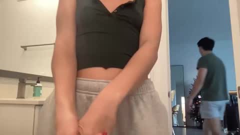 mila 3 online show from 12-23-24, 07:30