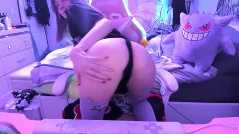 GreenEyedLovexo online show from 01-15-25, 09:41