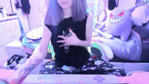 GreenEyedLovexo online show from 01-18-25, 05:04