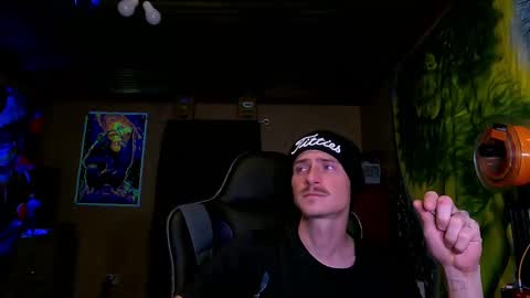 Greenlungs8195 online show from 11-05-25, 07:30