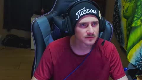 Greenlungs8195 online show from 11-25-25, 06:52