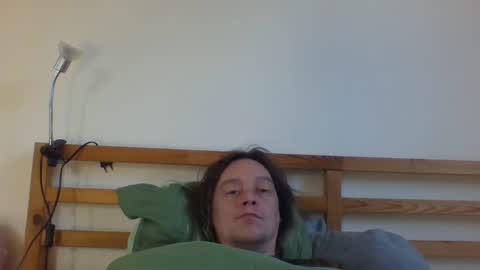 Snapshot of greenmoon88888 chatting on 12-16-24, 12:16 Greenmoon online show from 12-16-24, 12:16