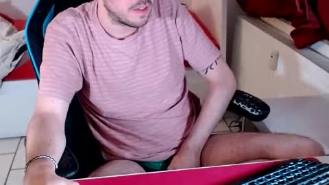 greg25290645 online show from 12-04-25, 11:13