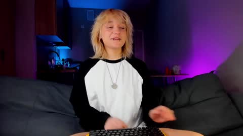 Greg-independent model online show from 01-10-25, 05:26