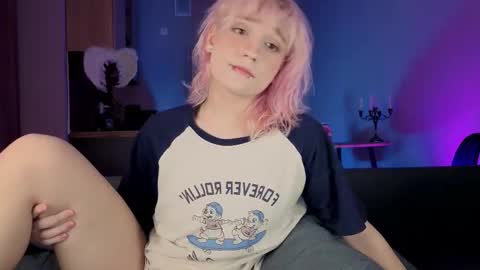 Greg-independent model online show from 02-11-26, 08:47