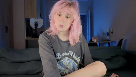 Greg-independent model online show from 03-26-26, 08:25