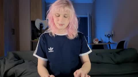 Greg-independent model online show from 04-16-26, 09:39