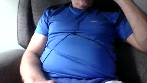mmm hmmm online show from 12-29-24, 03:22