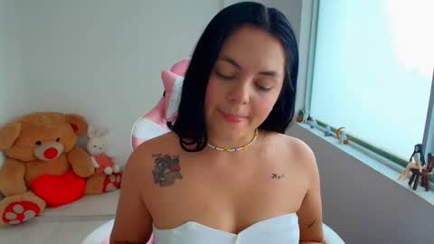 Snapshot of greicy_rouse chatting on 02-17-26, 01:29 greicy_rouse online show from 02-17-26, 01:29