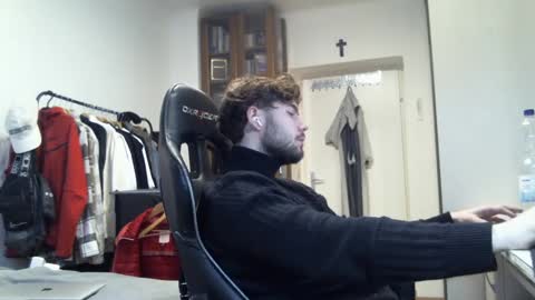 Snapshot of grejto0 chatting on 12-26-24, 02:37 grejto0 online show from 12-26-24, 02:37
