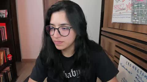 Snapshot of gretagat chatting on 04-21-26, 01:42 Greta online show from 04-21-26, 01:42