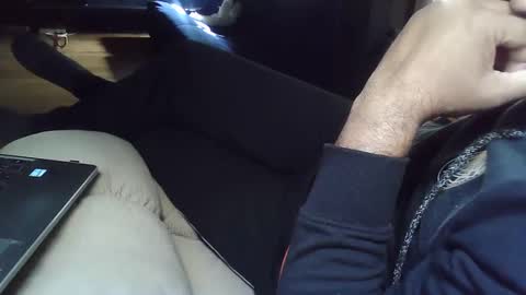 Snapshot of grey_stud chatting on 01-08-25, 05:16 Grey Stud online show from 01-08-25, 05:16