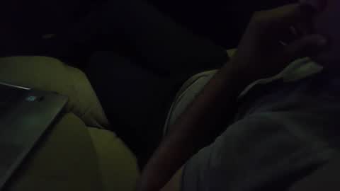 Snapshot of grey_stud chatting on 01-28-25, 01:16 Grey Stud online show from 01-28-25, 01:16