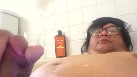 Snapshot of griffin8019 chatting on 12-18-25, 10:21 Griffin online show from 12-18-25, 10:21