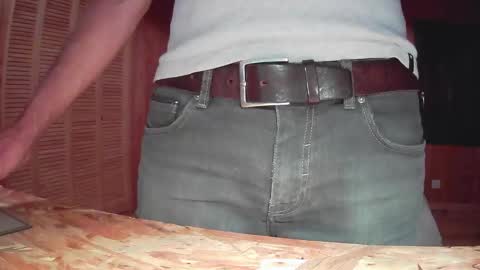 Snapshot of grimbergen123 chatting on 09-11-25, 08:31 Grim online show from 09-11-25, 08:31