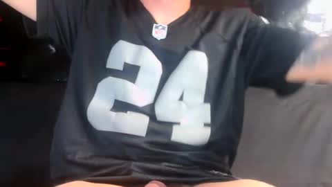 Snapshot of gripthahips chatting on 02-13-25, 10:44 Gripthahips online show from 02-13-25, 10:44