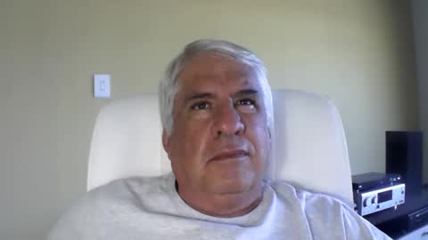 grisa01 online show from 01-11-26, 12:21